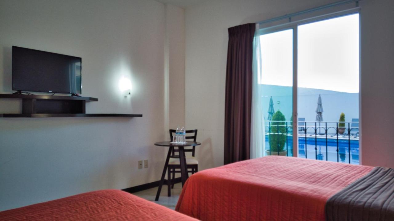 Hotel Osalle Inn Чигнауапан Екстериор снимка